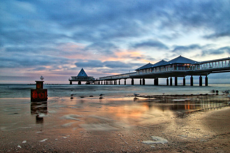 Foto: Morgens an der Seebrücke (Heringsdorf | Anke Hanusik