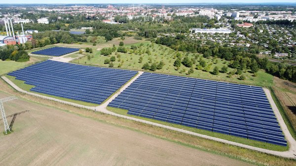 Solarthermieanlage_2000pix.jpg