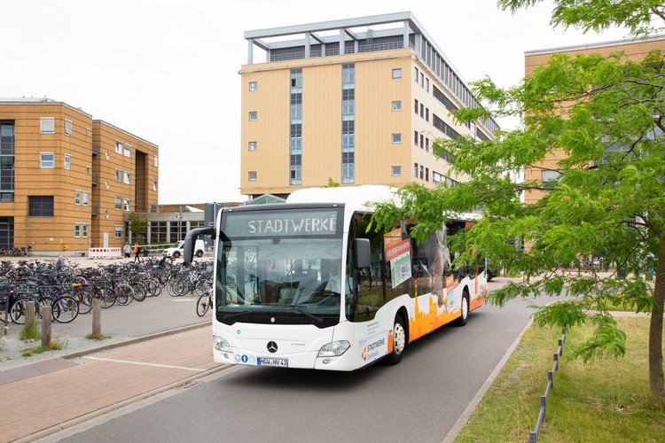 Bus am Universitätsklinikum